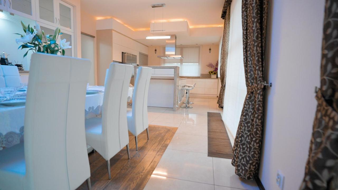 Apartamenty D-2 Warsaw Exterior photo